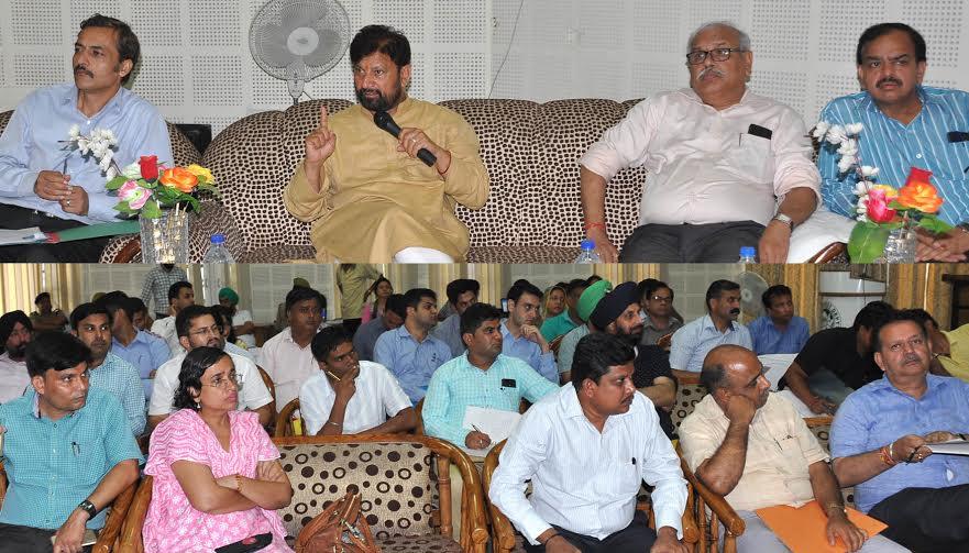 Lal Singh directs DFOs to take up plantation drive